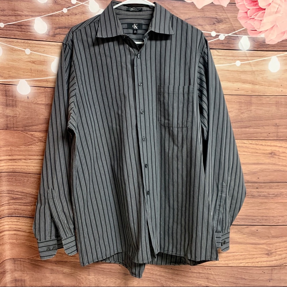 Calvin Klein Pinstripe Button Down Top Sz Large